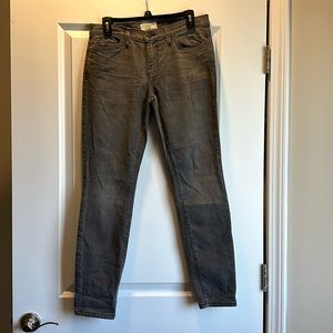 Size 29 ankle skinny jeans
